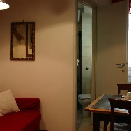 Le Fate Bed & Breakfast 2*