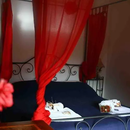 Le Fate Bed and breakfast 2*