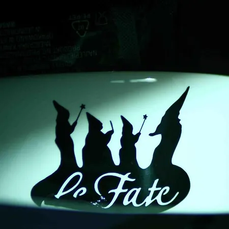 Le Fate Nocleg ze śniadaniem 2*