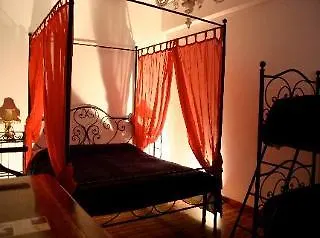 Le Fate Oda ve Kahvaltı Roma